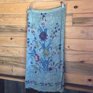 Reversible skirt, 100% rayon